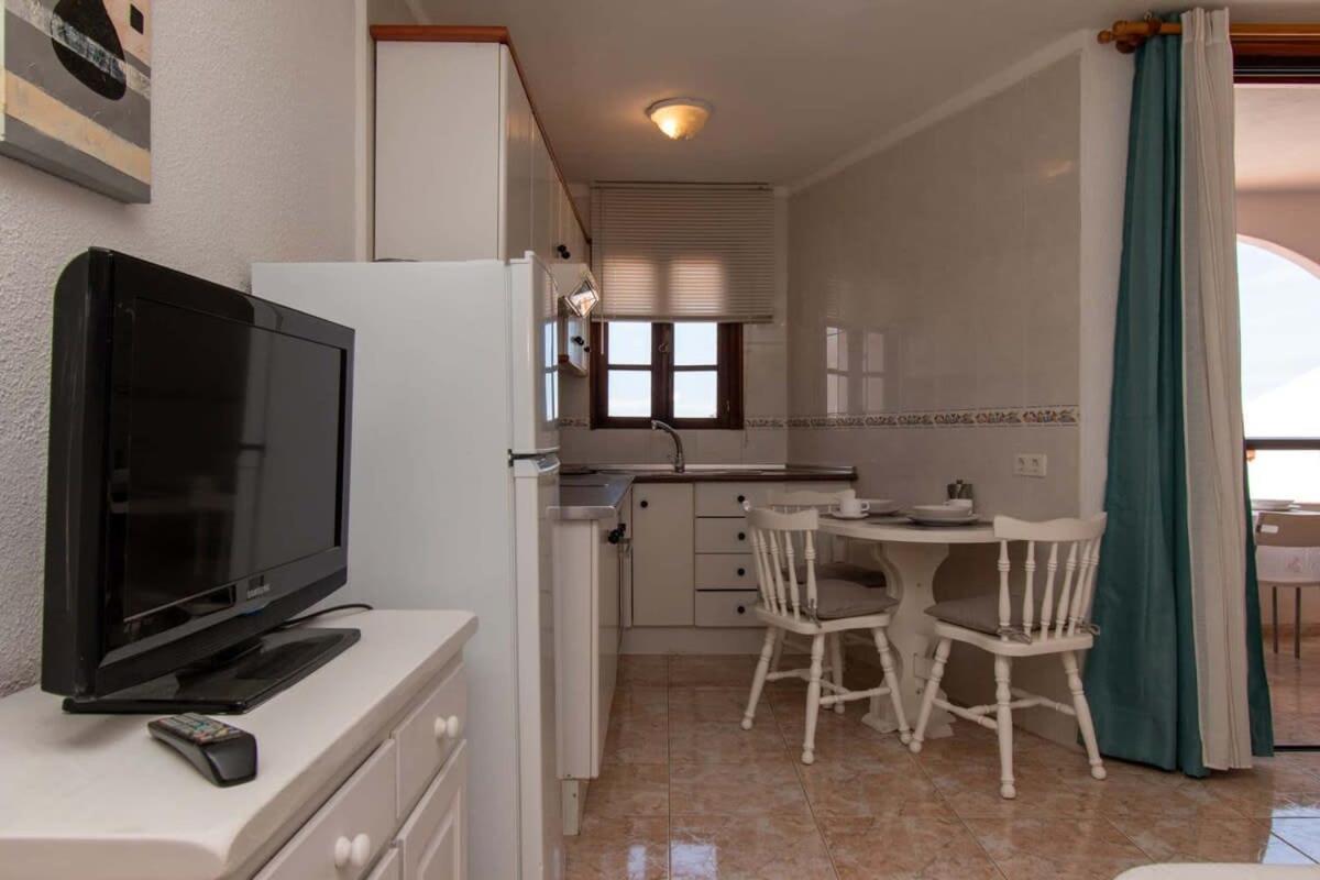 Parque Santiago II 269 - Studio With Sea And Pool Views Playa de las Américas Dış mekan fotoğraf